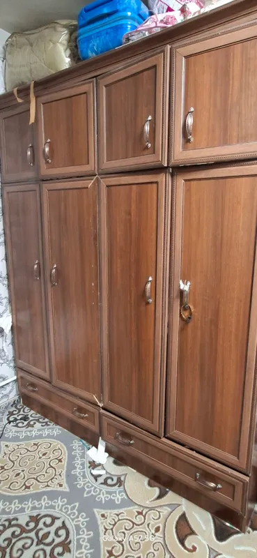 кийим шкафи