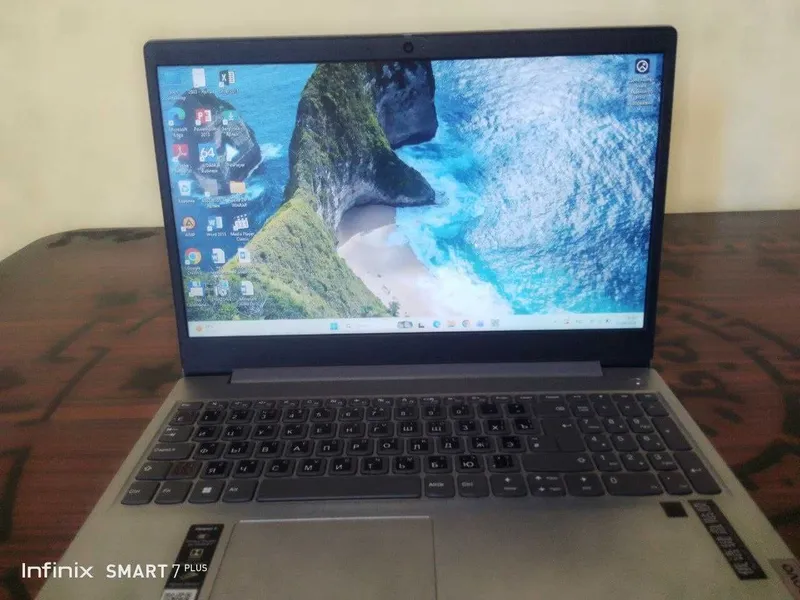 Ноутбук Lenovo i-3 1 Ноутбук Lenovo i-3 1