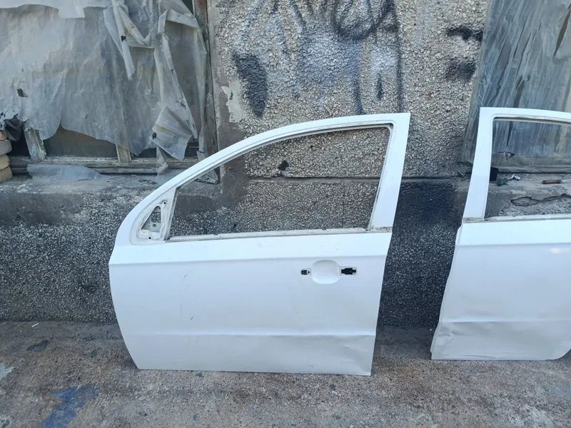 Nexiya 3 oldi orqa eshik 1 Nexiya 3 oldi orqa eshik 1