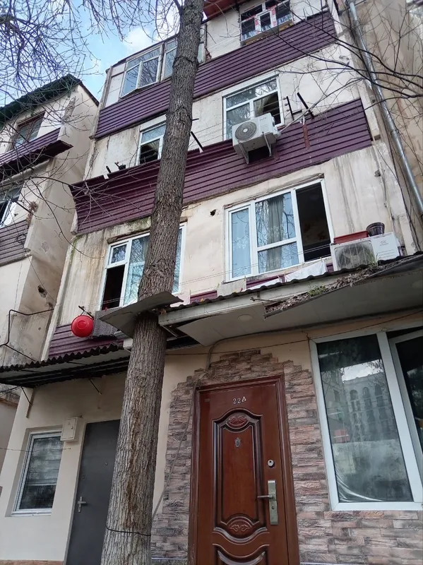 Срочно 1 ком Максим Горький