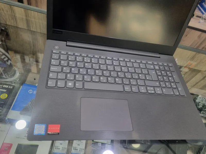Lenovo noutbuk Core i3 7-avlod 4GB RAM 1TB HDD ideal holat arzon 1 oy — фото 1