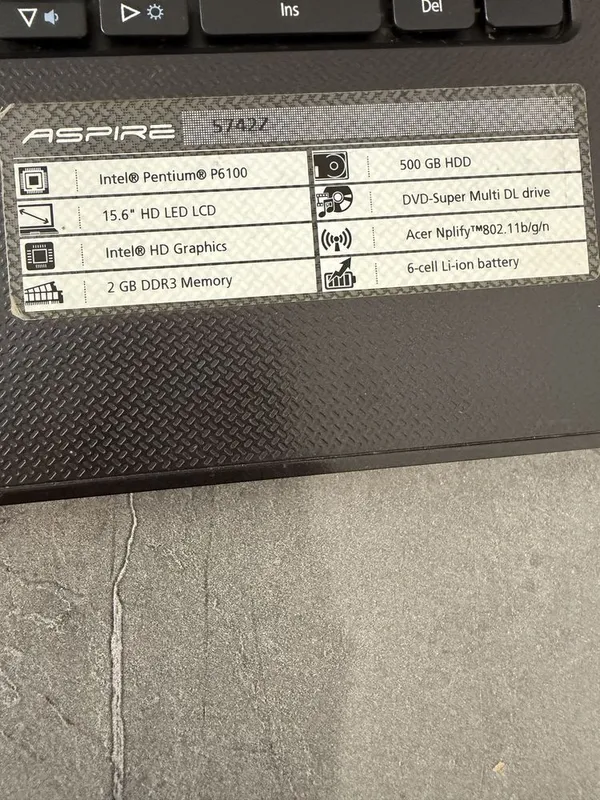 Kompyuter Noutbuk Acer kottasi 3 Kompyuter Noutbuk Acer kottasi 3