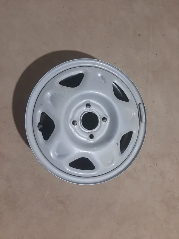 Spark diska peregon 4 ta bor yangi Spark diska peregon 4 ta bor yangi