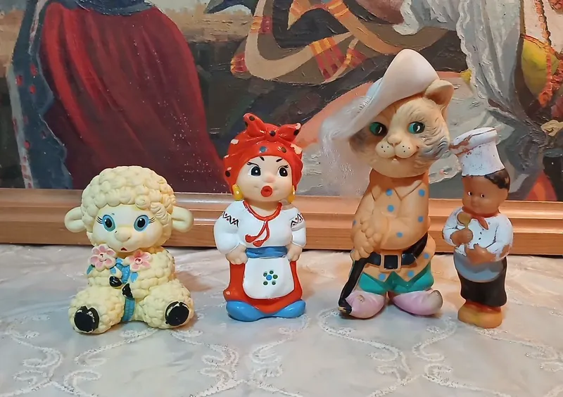 Игрушки резиновые 3