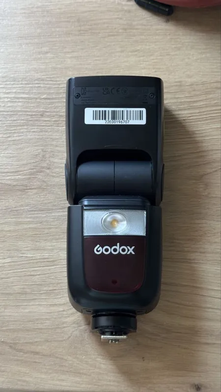 Вспышка Godox V860III N для Nikon 4 Вспышка Godox V860III N для Nikon 4
