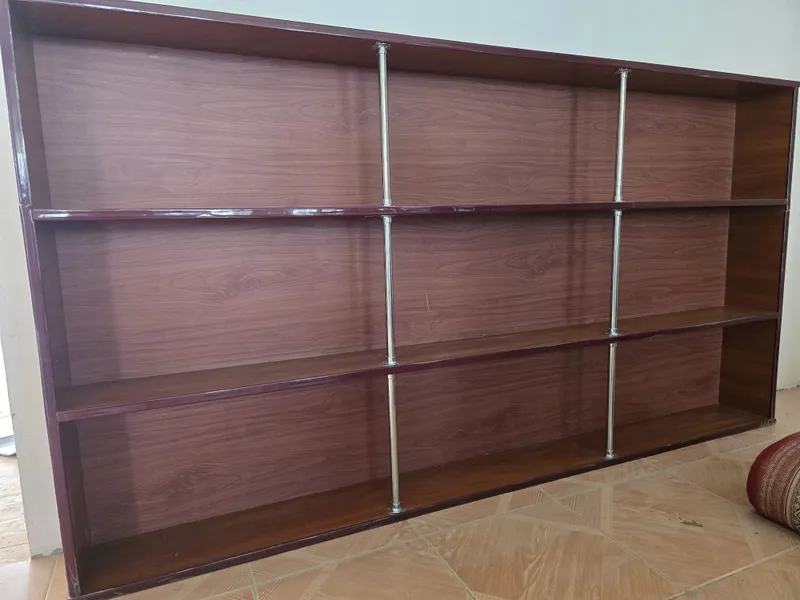 Комплект полки и столы продаются