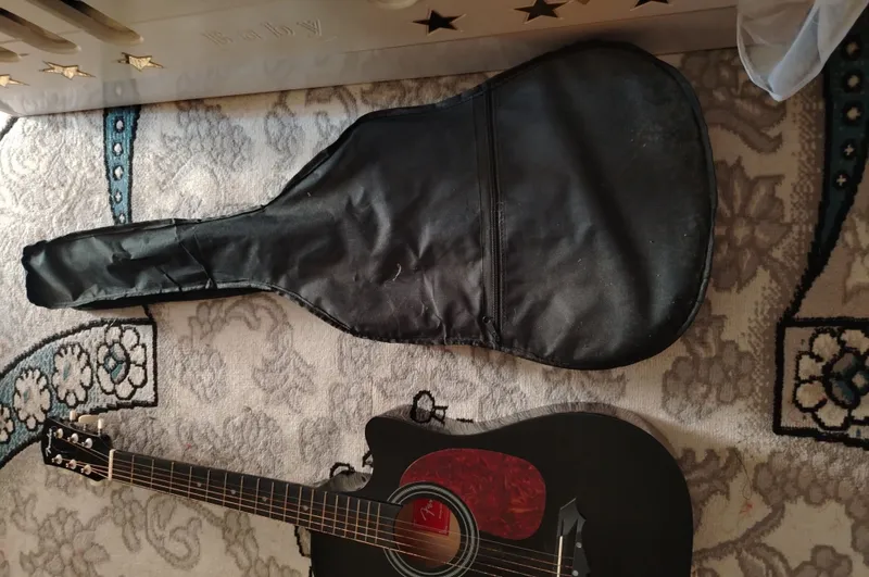 Gitara 39 razmer xolati alo 1 Gitara 39 razmer xolati alo 1