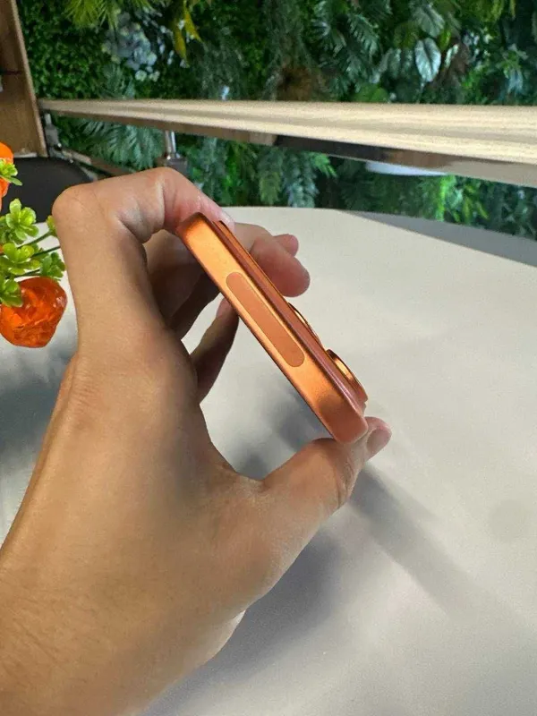 iPhone 17 Pro e-sim Orange 98% 3