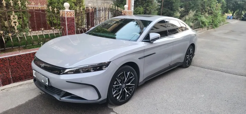 BYD Han 2024-Yil 506km Restaling sotiladi 7 BYD Han 2024-Yil 506km Restaling sotiladi 7