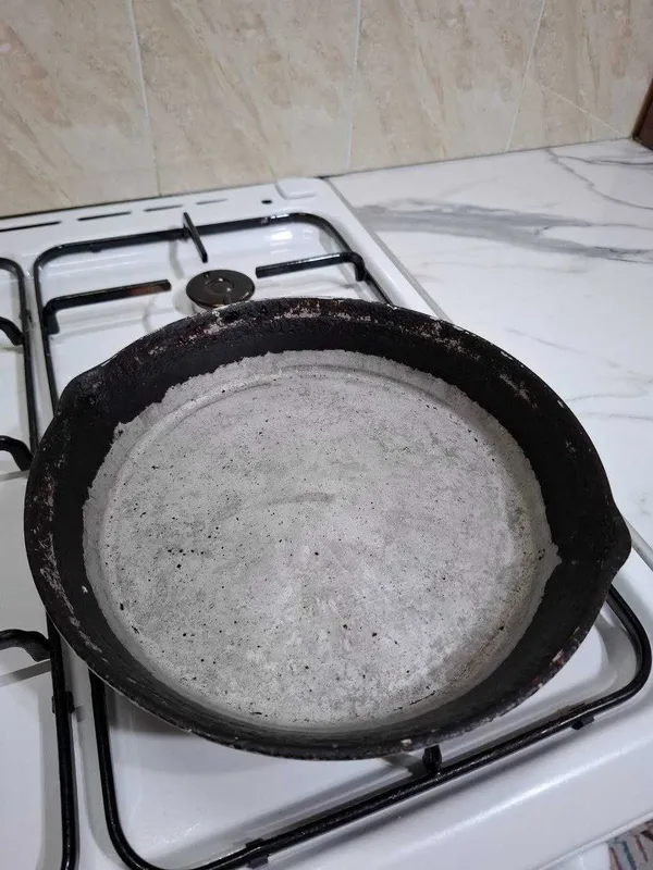Продам сковородку советскую