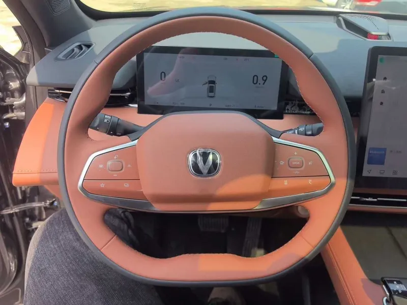 CHANGAN UNI-Z 1.5T Premium Edition — фото 7