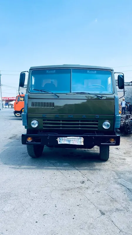 Kamaz 5511 sotiladi