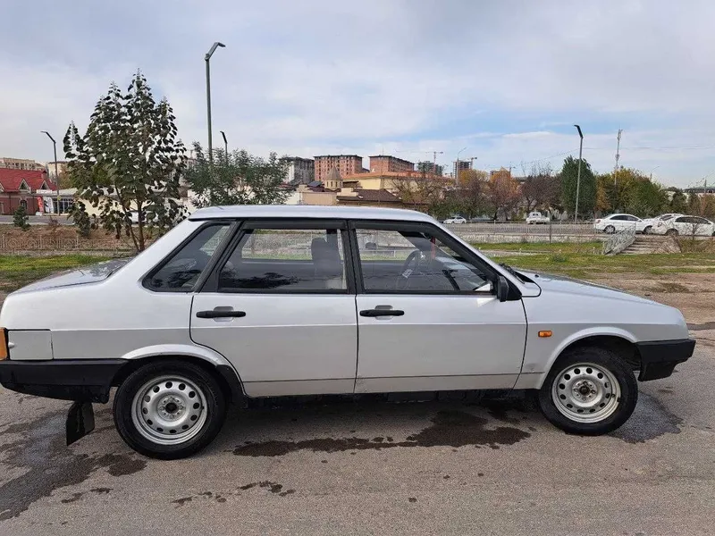 СРОЧНО !!! Продаётся ваз 21099 — фото 1