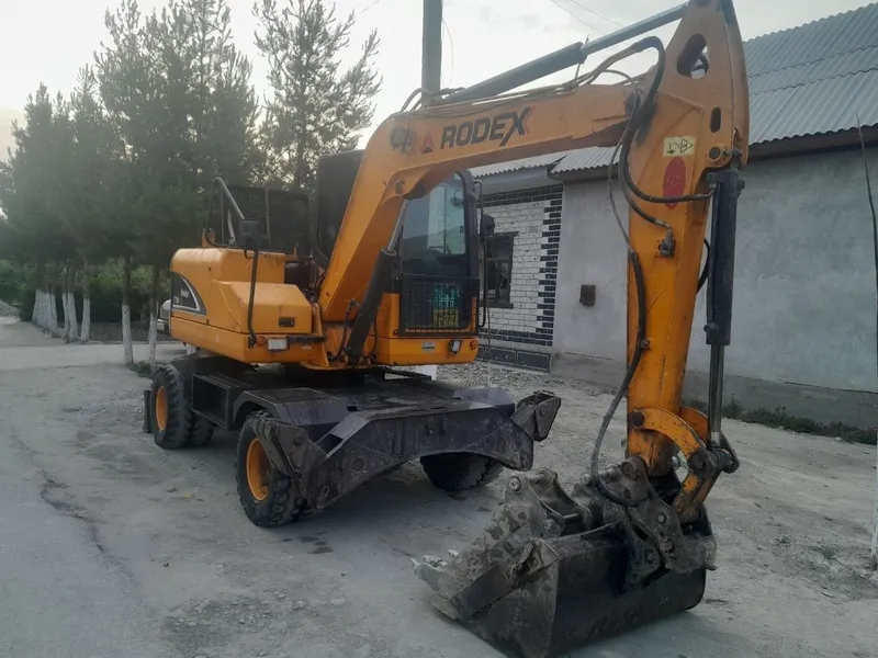 Ekskavator rodex x77 sotiladi srochna — фото 5