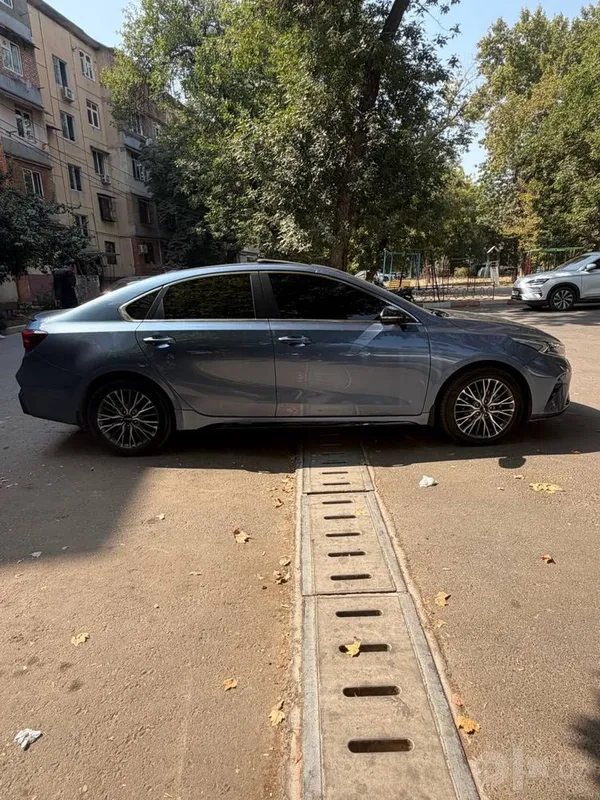 Kia Cerato GT Line 2023 3 Kia Cerato GT Line 2023 3