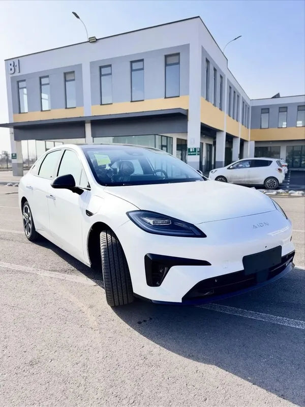 Gac Aion RT 650 km Full 5 Gac Aion RT 650 km Full 5