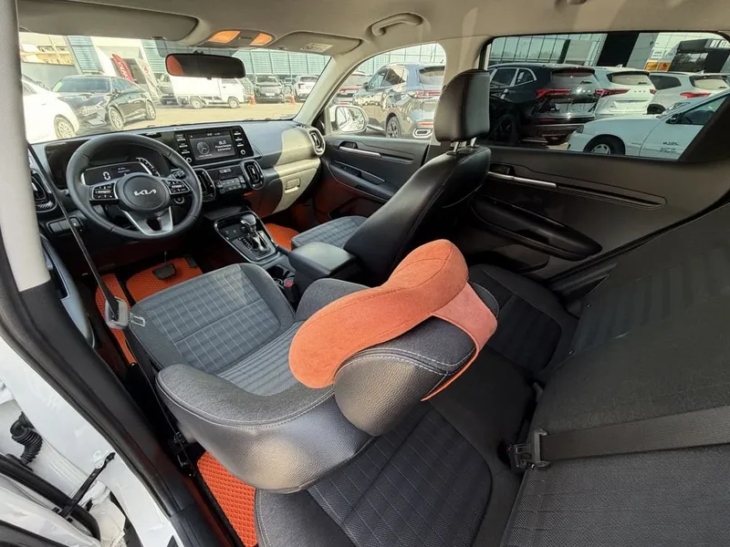 Kia Sonet 2024, 2-я позиция 5 Kia Sonet 2024, 2-я позиция 5