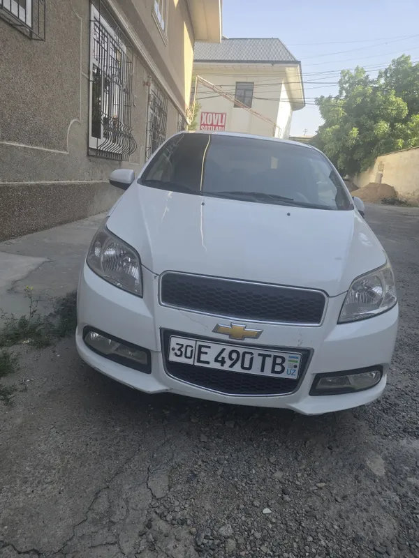 Сдаётся в аренду автомобиль нексия 3