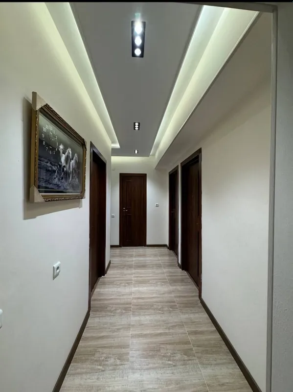 Sergeli tumanida 65 m², 3 xonali kvartira ijarasi · ID 41977 8 Sergeli tumanida 65 m², 3 xonali kvartira ijarasi · ID 41977 8