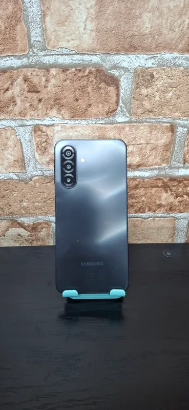Samsung A17 1 Samsung A17 1