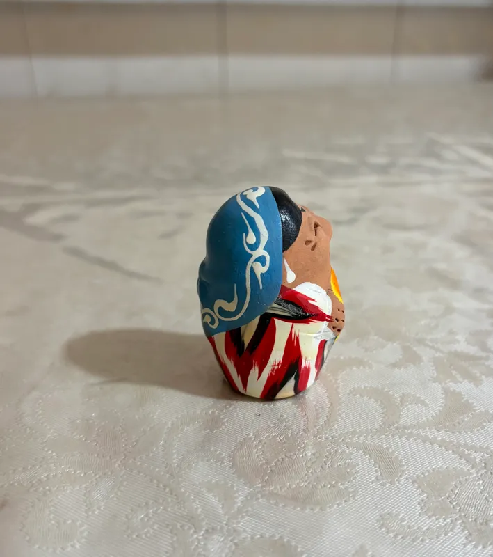 Национальная статуэтка 2