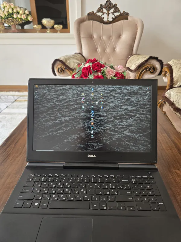 Noutbook Dell Igravoy 5