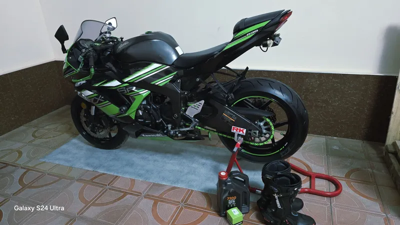 Kavasaki ZX6 RR. 6 Kavasaki ZX6 RR. 6
