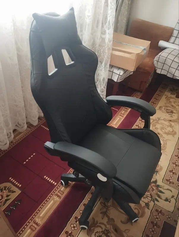 Gaming kreslo sotiladi Holati: ideal, deyarli yangi. Qulay va musta