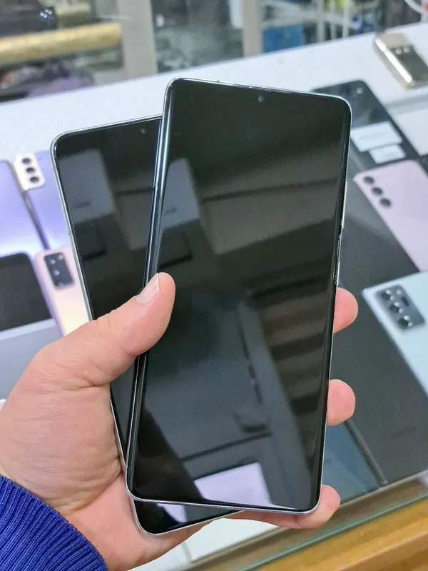 Samsung S21 Ultra S21 Plus 2