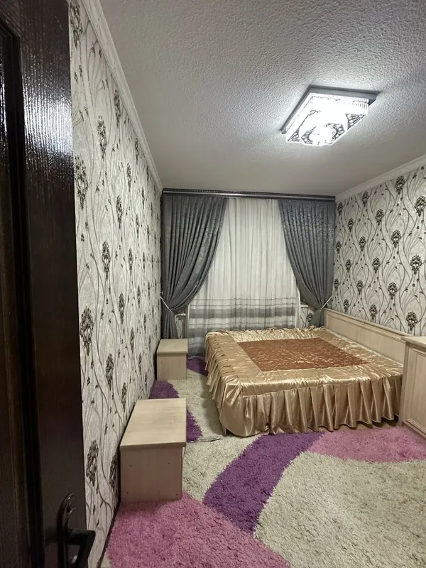 3-комнатная квартира 2- этаж. 9 мкр. Орентир 11- школа. 9 Базар. — фото 2