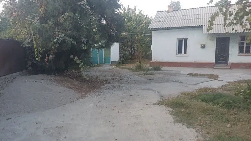 Дом продаётся 20 соток 4комната,гараж,времянка — фото 1