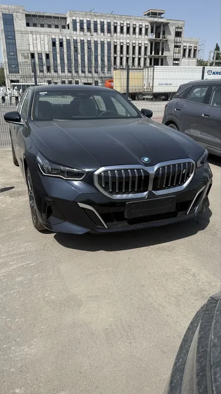 BMW I5 40L M Sport 2025 yil bez probeg