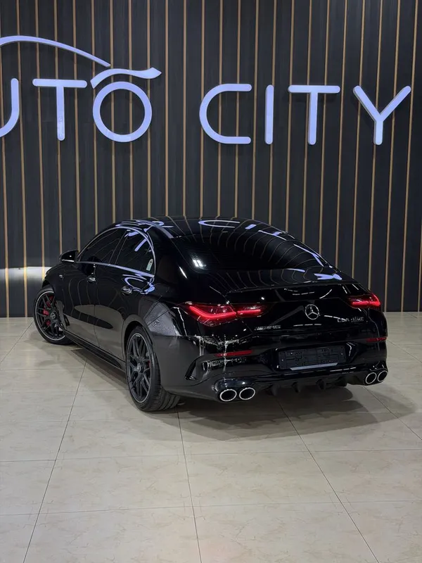 Mercedes-Benz CLA45S amg 2 Mercedes-Benz CLA45S amg 2