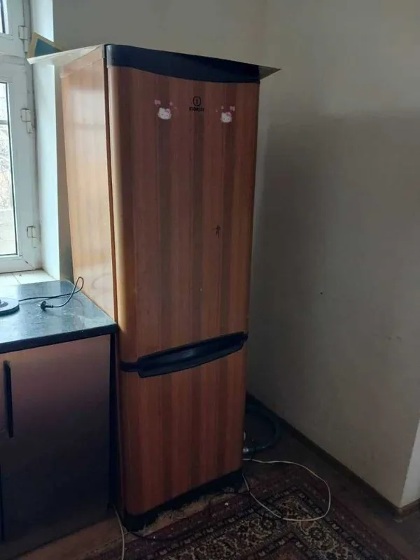 Продается Холодильник Indesit