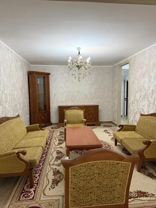 Сдается квартира (3-комнатная)