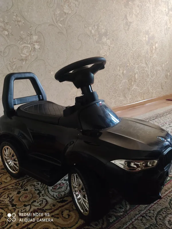 детский электромобиль