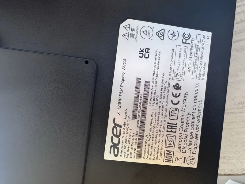 Проектор ACER brendi model va marka rasmda korsatilgan — фото 1 Проектор ACER brendi model va marka rasmda korsatilgan — фото 1