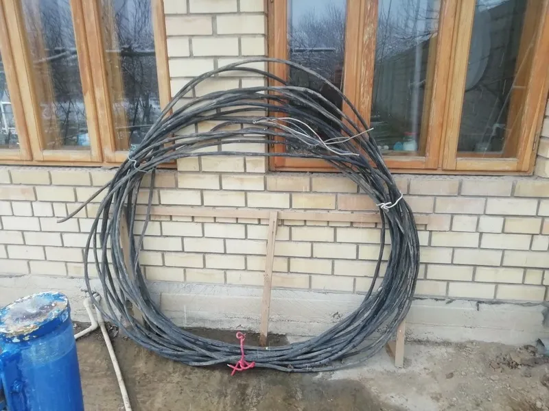 Продаётся электрический кабель 4 Продаётся электрический кабель 4