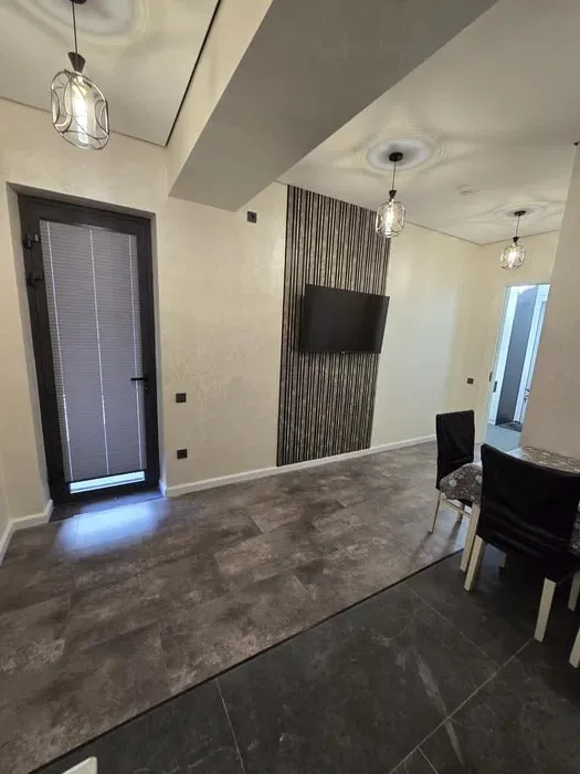 Yakkasaroyda 42 m², 1 xonali kvartira ijarasi · ID 19238 4 Yakkasaroyda 42 m², 1 xonali kvartira ijarasi · ID 19238 4