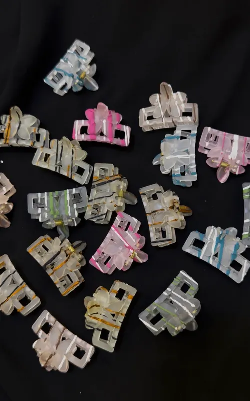 Трендовые mini crab clips 4 Трендовые mini crab clips 4