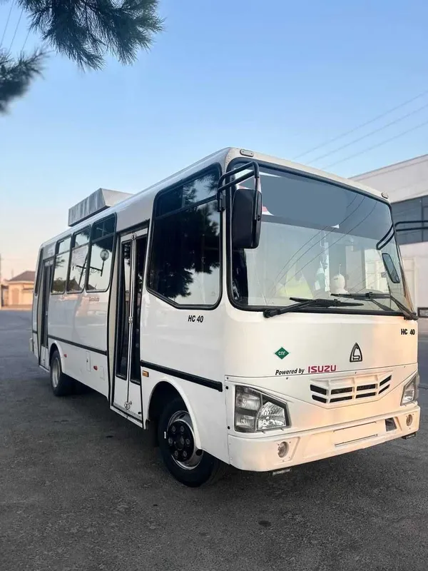 Зудлик билан сотилади: ISUZU автобус SAZ-40, 2018 йил 1 Зудлик билан сотилади: ISUZU автобус SAZ-40, 2018 йил 1