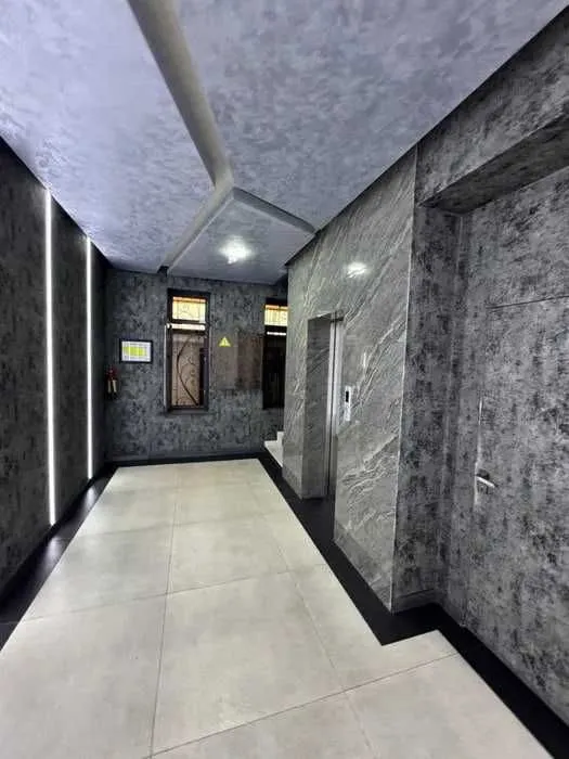 Коммерческое помещение 3 000 м² | Айбек | Бывшая Чехова 5