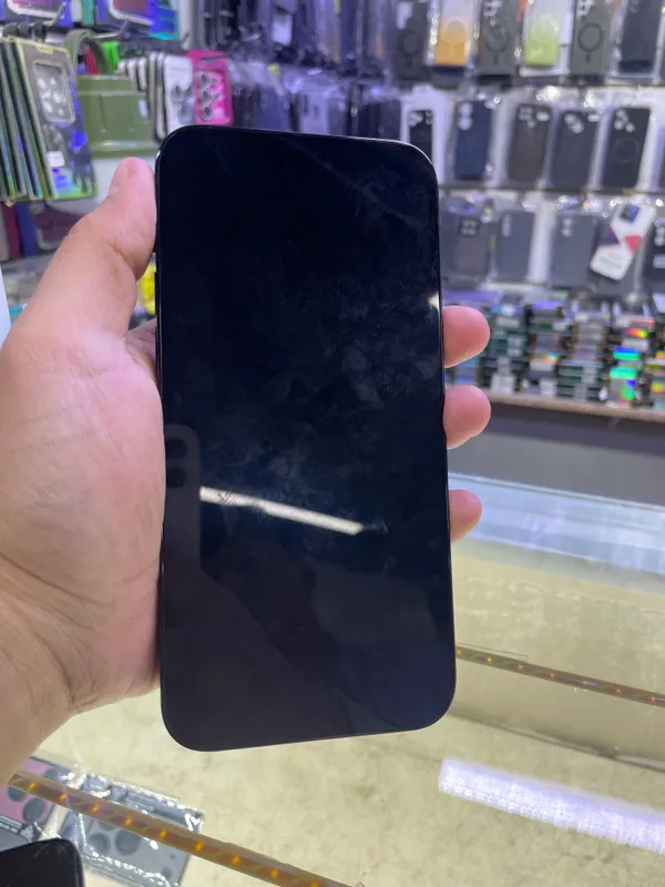 iPhone 14 Max 2