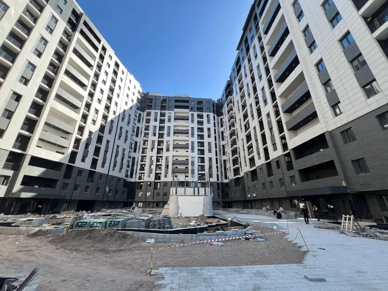 Продаётся 3-комнатная квартира в ЖК Binkat
