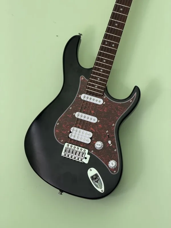 Cort G110 + cm15r kombik 1 Cort G110 + cm15r kombik 1