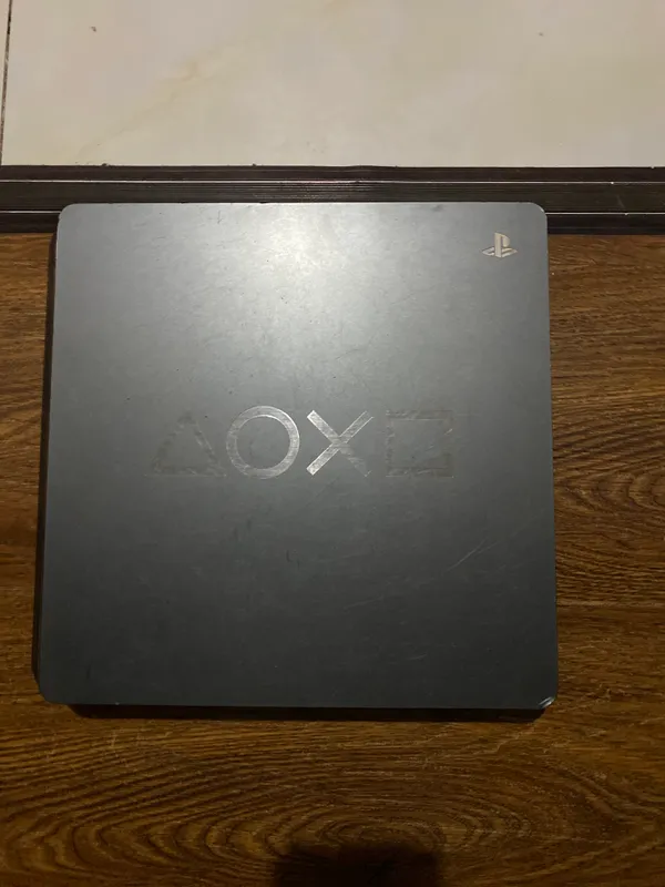 PlayStation 4 2 PlayStation 4 2
