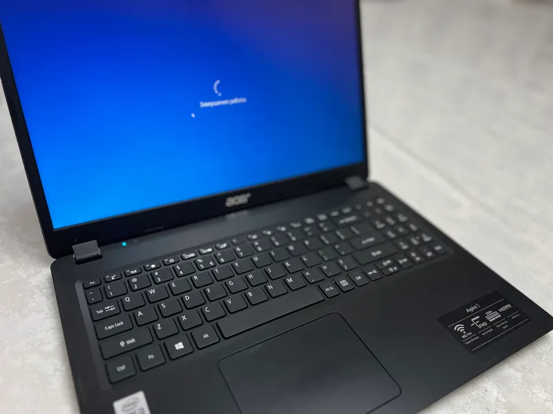 Acer Aspire 3 Intel Core i3 sotiladi 5 Acer Aspire 3 Intel Core i3 sotiladi 5