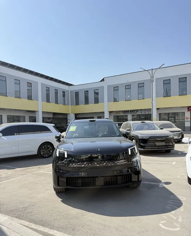 Lyn&Co 900 2T Ultra (4WD) Full chegirma narxlarda 1 Lyn&Co 900 2T Ultra (4WD) Full chegirma narxlarda 1