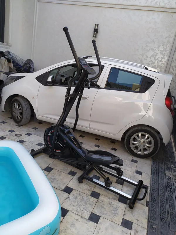 Продам эллиптический тренажёр лыжи в рельсах. 2 Продам эллиптический тренажёр лыжи в рельсах. 2