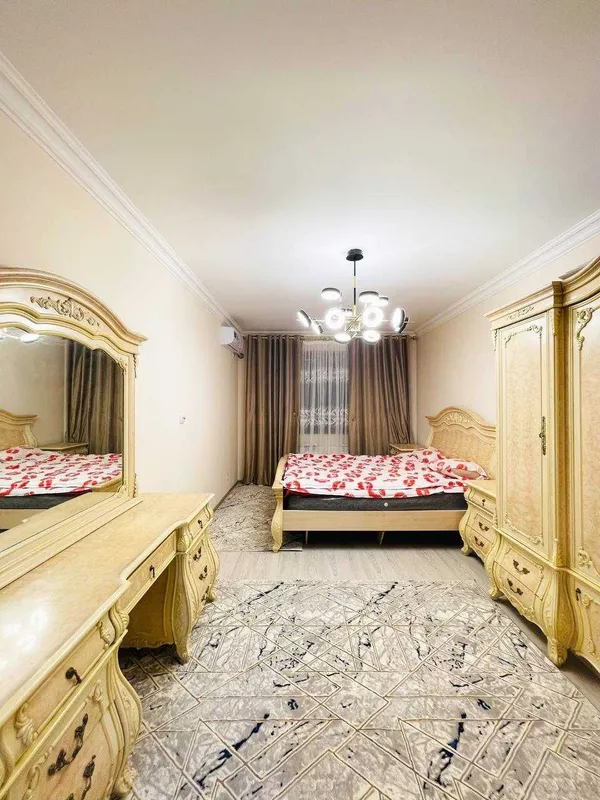 Аренда квартиры 1500$, 99кв, Дружба народов 5 Аренда квартиры 1500$, 99кв, Дружба народов 5